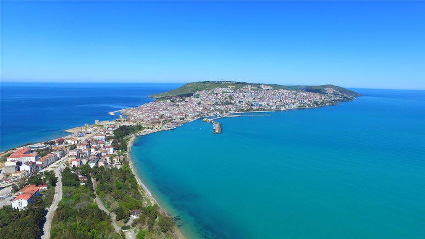 Sinop’ta denize girmek 1 gün süreyle yasaklandı