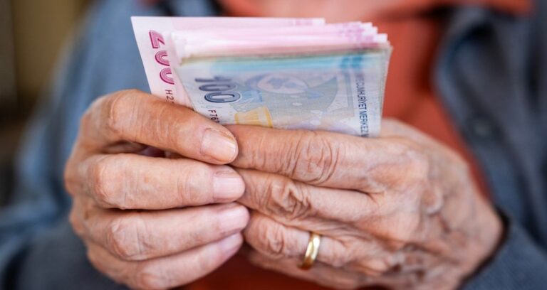 emekli-promosyonlari-30-bin-tlye-dayandi-bankalardan-haziran-ayi-hamlesi-uyGZxKPk.jpg