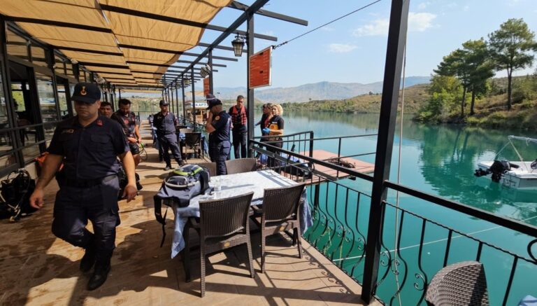 is-gorusmesine-geldigi-restoran-sonu-oldu-ZAPRi39u.jpg