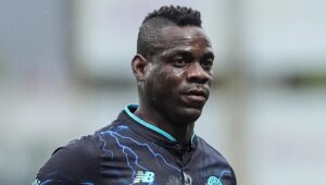 mario-balotelli-super-lige-geri-donuyor-kulube-haber-gonderdi-awmOM4yQ.jpg