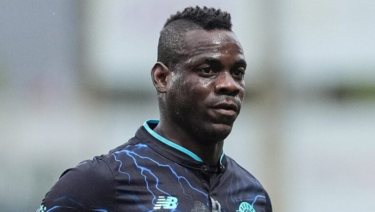 mario-balotelli-super-lige-geri-donuyor-kulube-haber-gonderdi-awmOM4yQ.jpg