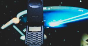 uretim-abdye-cekince-iflas-etmisti-efsane-telefon-markasi-neden-battigini-acikladi-yJqCbmLI.jpg