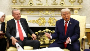 chpli cakirozerden tbmmde beylikova cagrisi trumpla hangi anlasmalari yaptiniz mecliste aciklayin mR9rjdzg.jpg