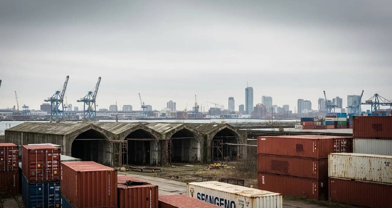 dunyaca unlu lojistik devi batiyor tkKzF5O6.jpg