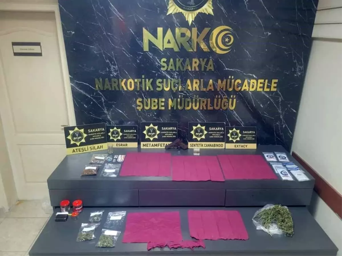 sakaryada 10 uyusturucu suphelisi yakalandi OCLlLdAc.jpg