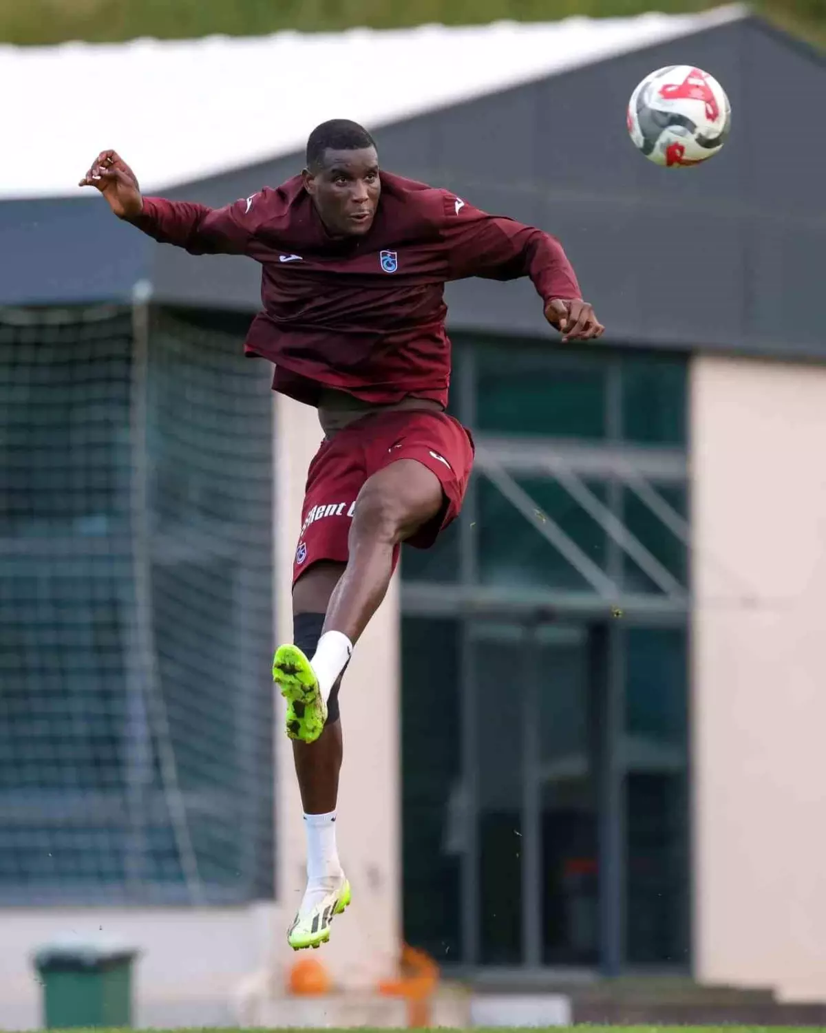 trabzonspor kafa gollerinde zirvede P54yCm64.jpg