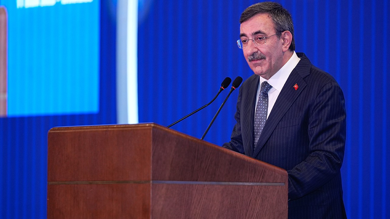 cumhurbaskani yardimcisi yilmaz yilliklandirilmis ihracat 270 milyar dolari asarak rekor kirdi iKvlljac.jpg